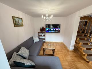 Quiet Getaway Near Tarnow - - 9