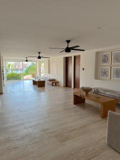 Azure Caribbean Citrine - 5