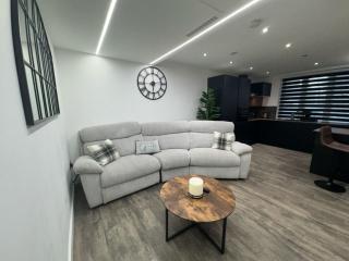 Luxury 2 Bed West London, Free Parking - Uxbridge - 6