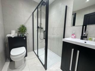 Luxury 2 Bed West London, Free Parking - Uxbridge - 8