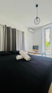 Grand studio dans villa - Emplacement unique - Proche mer - Clim - Grande Terrasse - Nizza - 5
