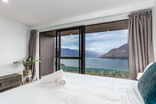 Lakeview Escape Fernhill Retreat - Queenstown - 7