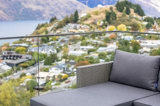Lakeview Escape Fernhill Retreat - Queenstown - 5