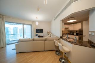 Homes & Beyond l 2BR in the Heart of Dubai Marina - 8