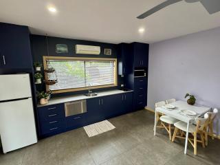 Renzos Coast Country and Pet-Friendly Retreat - - 3