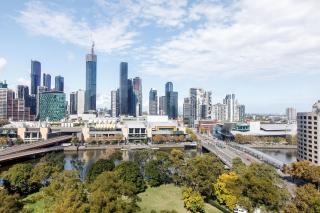 'Yarra Bloom' Creative Comfort in Central Melbourne - Melbourne - 9