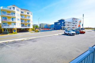 Ocean Waye 106 studio - 9