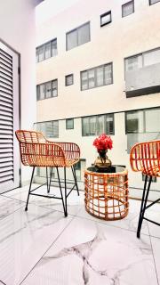 Essence Luxury 1 bedroom Suite, Airport-Accra - 2