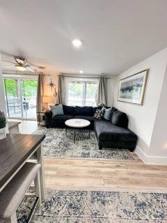 Redhead Cove-3Bed2BathDockGrillFirepit-10PP - 2