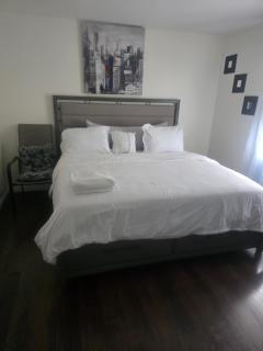Damian palace - Brantford - 0