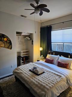 Tranquility at the House of Alchemy Hollywood - Los Angeles - 6