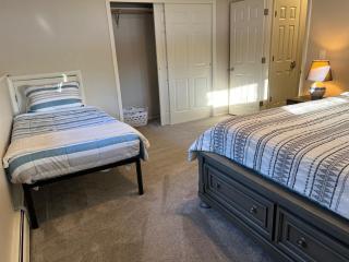 Downtown Coastal Trail 2 BDR 1 BTH Sleeps 2-6 - 7