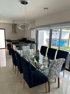 Hermosa casa con alberca privada - Mérida - 0