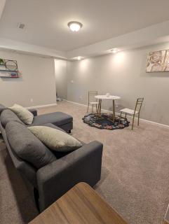 2 Bedroom Basement Home - Conley - 4