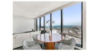 Spectacular Three Bedroom Suite with City View - Melbourne - 6