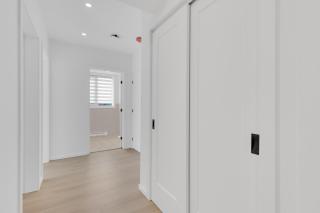 Le Victoria Midtown Mtl - 5