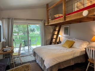 Love Shack - Middletown - 1