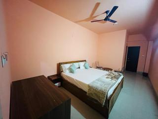 Hotel Golden Buddha Inn Bodhgaya - Bodh Gaya - 8