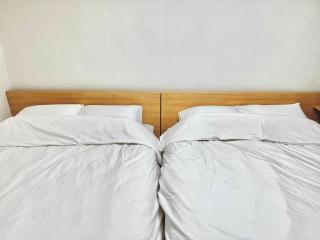 Monet Garden cozy and greeny 2 rooms in Sinchon - 5