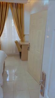 Modern retreat - 1