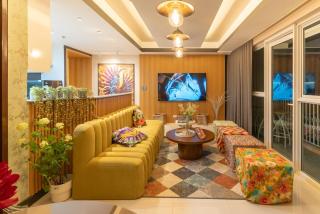 Premium 1BR suite Modern Filipino at BGC w balcony - Manila - 1