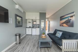Wavy Daze Luxury Apartment #inverter - 4