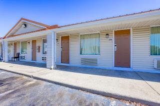 Cozy Garden Inn By OYO Hwy 40 Richmond - Richmond - 4