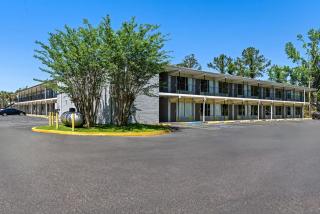 Econo Lodge - Jennings - 8