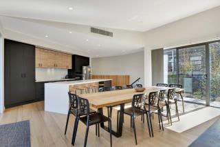 Mountain Mist Retreat - 6 Bedrooms - Bright - 6