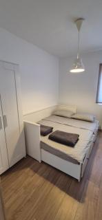 Apartment Gabrijel - Sveti Filip i Jakov - 5