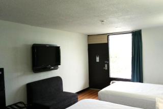 Blueway Inn Beeville Extended Stay - 7