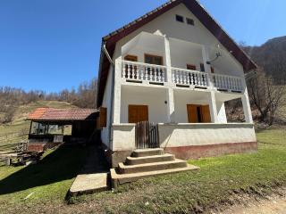 Cabana Valea Lungă - - 0