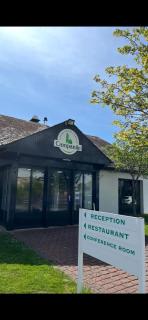 Campanile Hotel Runcorn - Runcorn - 9