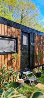 Cara Cabin Self Catering Tiny Home - 1