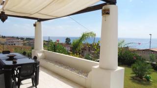 Spacious house with jacuzzi in Brancaleone Marina - Brancaleone Marina - 9