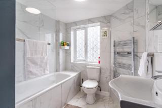 Spacious 2br Maisonette 2 Baths Huge Lounge - Londres - 7