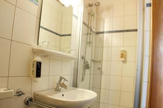 Hotel Möve garni - Lindau - 9