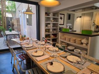 Maison des Remparts Intra-Muros spacieuse Patio avec Bassin Wifi Parking Gratuit - Aigues-Mortes - 1
