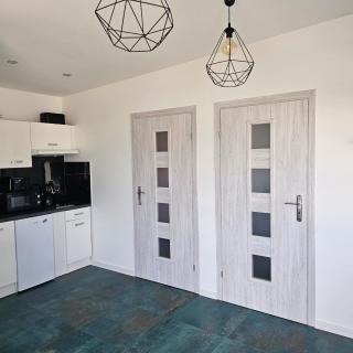 Domki nad jeziorem 2 - 6