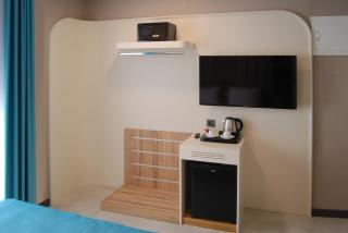 CONCEPT PERA Hotel - Eskiömerler - 9