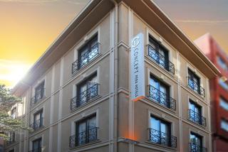 CONCEPT PERA Hotel - Eskiömerler - 2