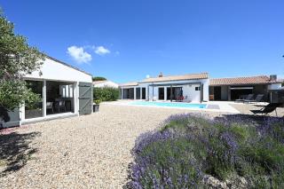 203 L'environnementale Villa with pool - 0