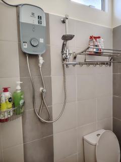 Bumiemas Villa - 4 BEDROOM - Kangar - 9