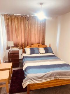 Tidy and quiet flat & provide permit parking - Sheffield - 8