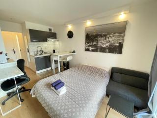 Exclusive Private Apartment by Warilco - Pleyel 25 m2 - À 1 minute de la station métro Carrefour Pleyel - Saint-Denis - 0