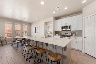 Desert Serenity townhouse - Washington - 8