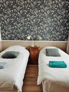 CH2 - MANOIR DU MOULINIER - Campagne - Calme - Petit-déjeûner inclus - Table d'hôte sur réservation - Parking gratuit - 6