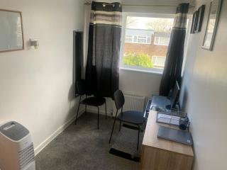 Kate House - Milton Keynes - 1