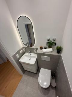 BeckHomes Munich, New, central 2BR Apartment with Terrace - München - 4
