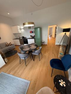 BeckHomes Munich, New, central 2BR Apartment with Terrace - 7